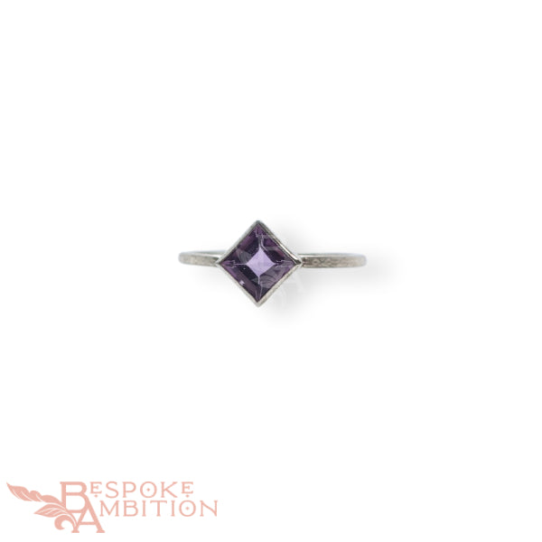 Lavender Amethyst Tilt Ring